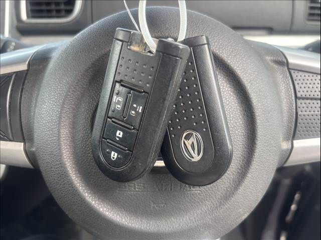 DAIHATSU TANTO CUSTOM 2017 Image 31