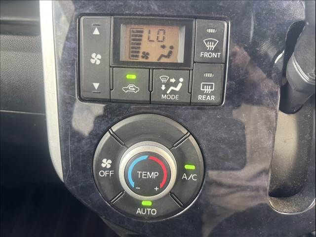 DAIHATSU TANTO CUSTOM 2017 Image 31