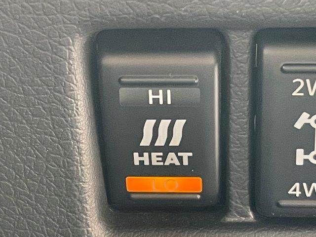 NISSAN CARAVAN VAN 4WD 2022 Image 31