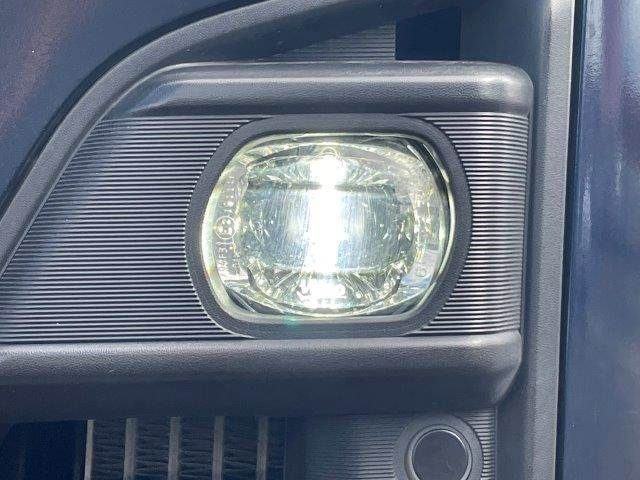 NISSAN CARAVAN VAN 4WD 2022 Image 31