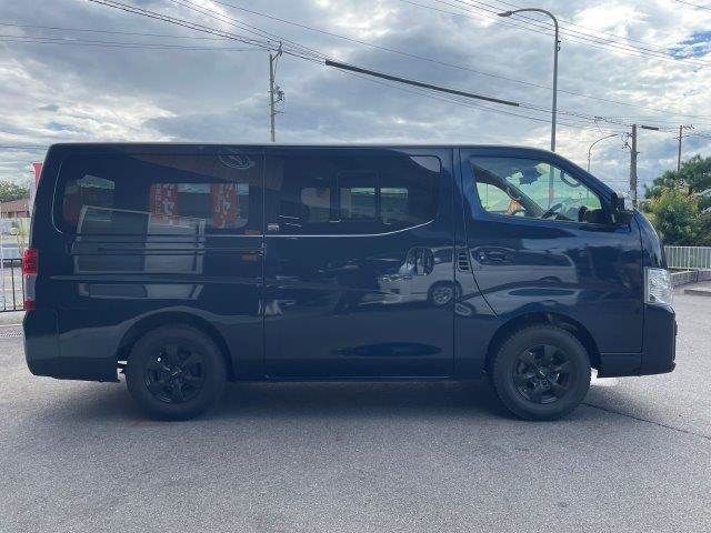 NISSAN CARAVAN VAN 4WD 2022 Image 31