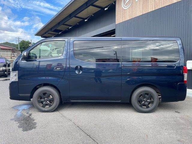 NISSAN CARAVAN VAN 4WD 2022 Image 31