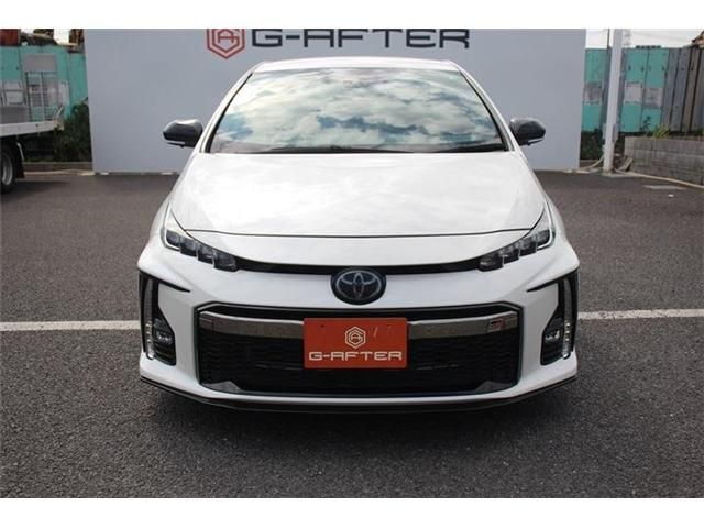 TOYOTA PRIUS PHV 2018 Image 31
