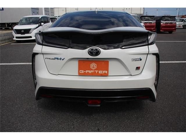 TOYOTA PRIUS PHV 2018 Image 31