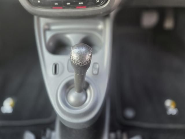 MCC SMART FORFOUR 2017 Image 31