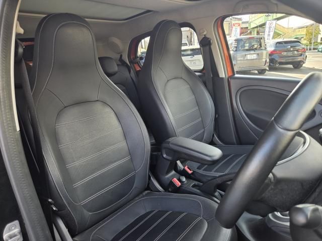 MCC SMART FORFOUR 2017 Image 31