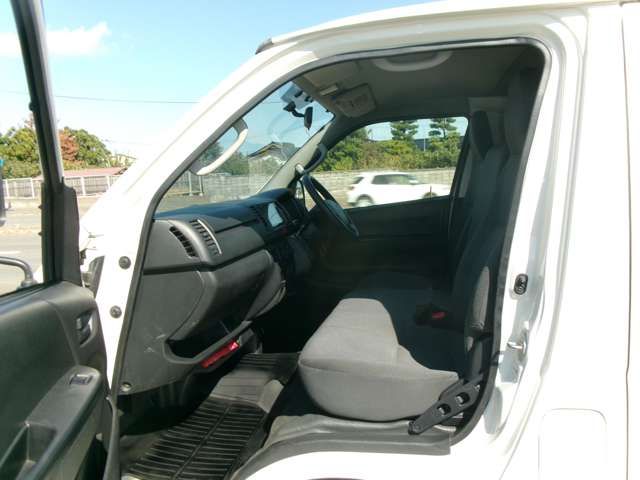 TOYOTA HIACE VAN 4WD 2016 Image 31