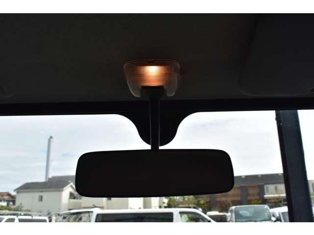 HINO DUTRO 2011 Image 31