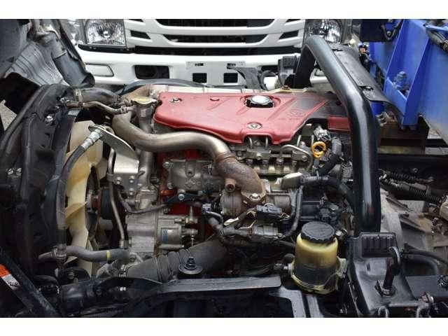 HINO DUTRO 2011 Image 31