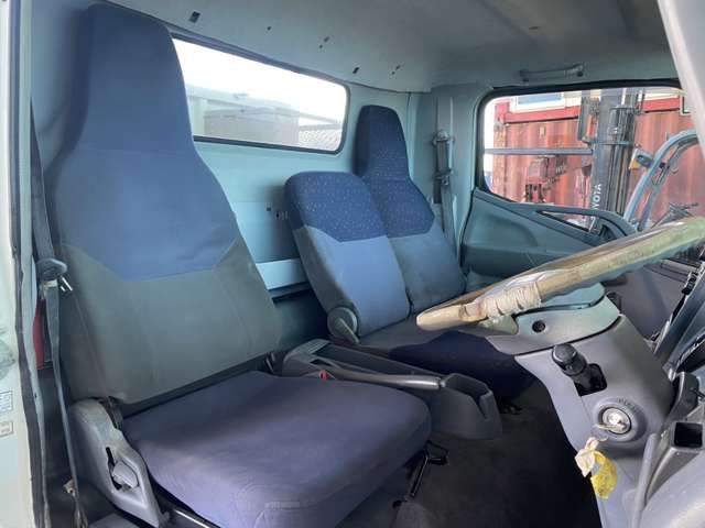 MITSUBISHI CANTER 2005 Image 31