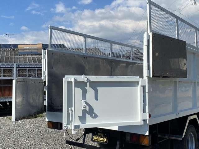 MITSUBISHI CANTER 2005 Image 31