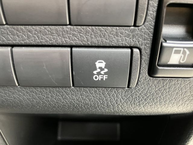 NISSAN CARAVAN VAN 1.2T 2WD 2023 Image 31