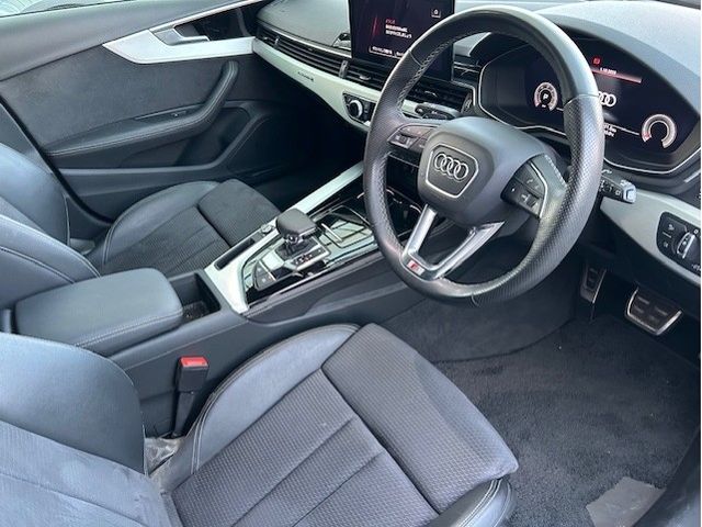 AUDI A4 AVANT 2022 Image 31