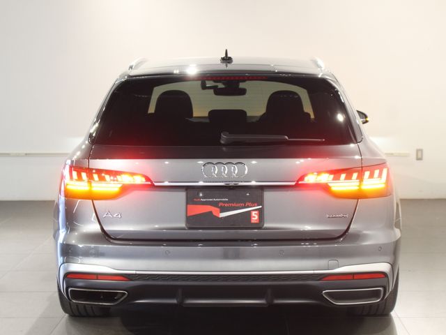 AUDI A4 AVANT 2022 Image 31