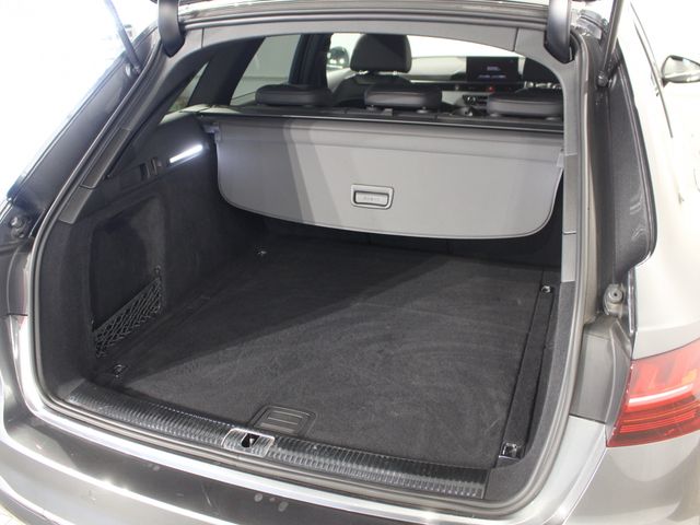 AUDI A4 AVANT 2022 Image 31