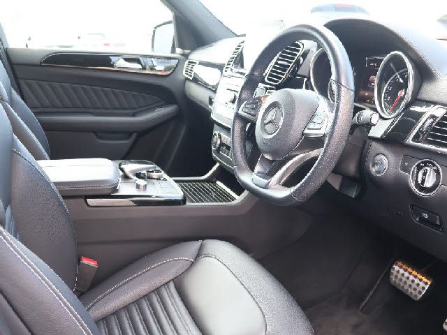 MERCEDES BENZ MERCEDES AMG GLE CLA 2017 Image 31