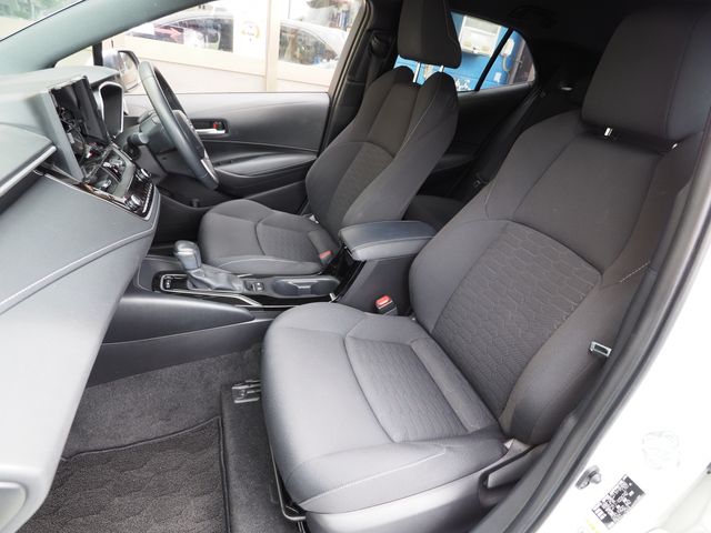 TOYOTA COROLLA SPORT HYBRID 2018 Image 31