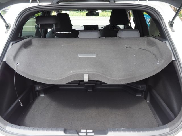 TOYOTA COROLLA SPORT HYBRID 2018 Image 31