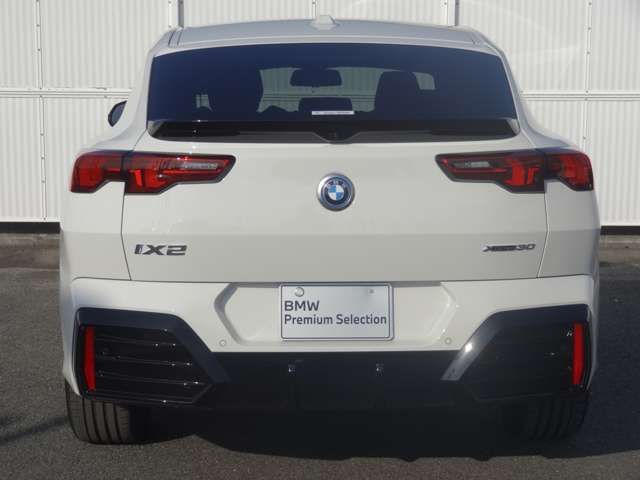 BMW IX2 2024 Image 31