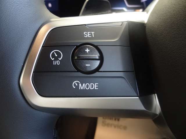 BMW IX2 2024 Image 31