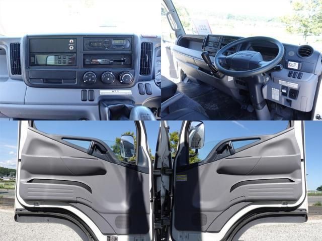 MITSUBISHI CANTER 2015 Image 31