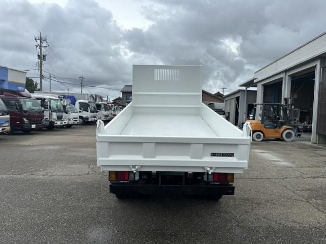 ISUZU ELF 2013 Image 31