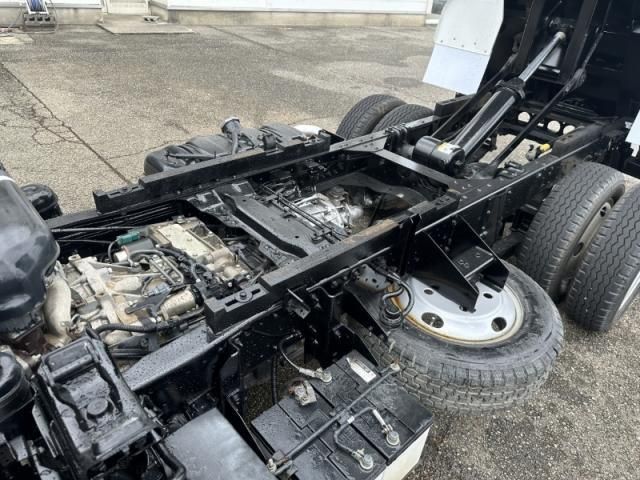 ISUZU ELF 2013 Image 31