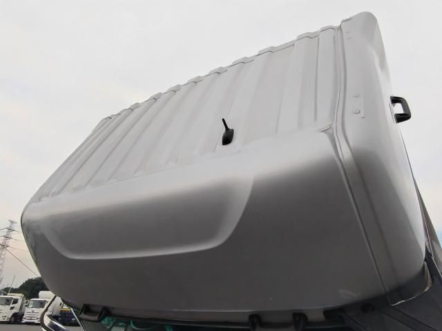 NISSAN DIESEL QUON 2019 Image 31