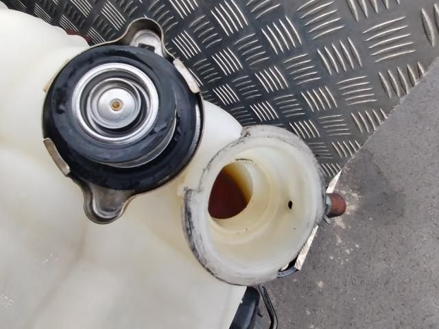 NISSAN DIESEL QUON 2019 Image 31