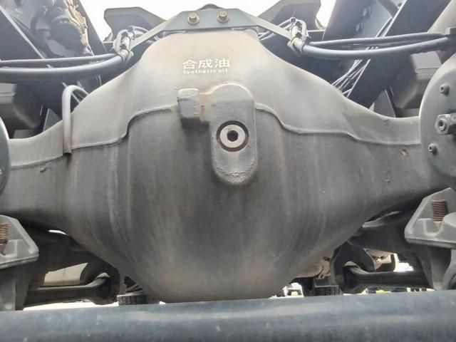 NISSAN DIESEL QUON 2019 Image 31