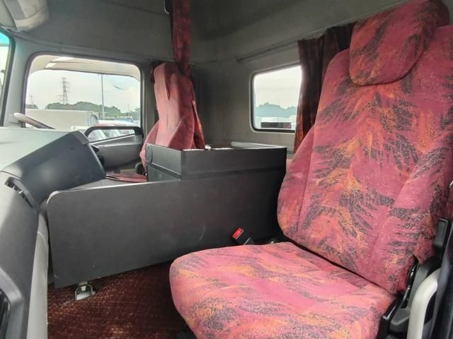 NISSAN DIESEL QUON 2019 Image 31