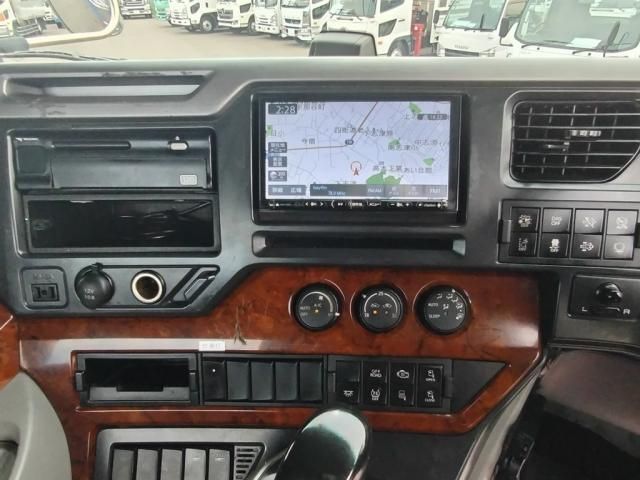 NISSAN DIESEL QUON 2019 Image 31