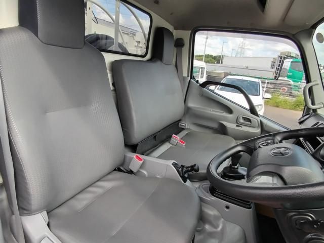 TOYOTA DYNA 2025 Image 31