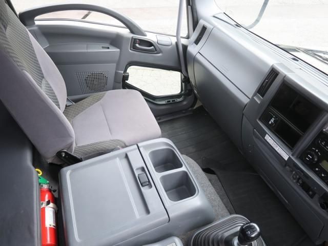 ISUZU FORWARD 2015 Image 31