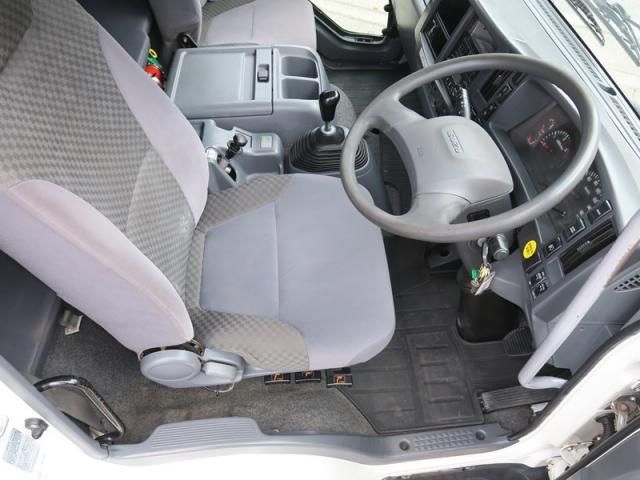 ISUZU FORWARD 2015 Image 31