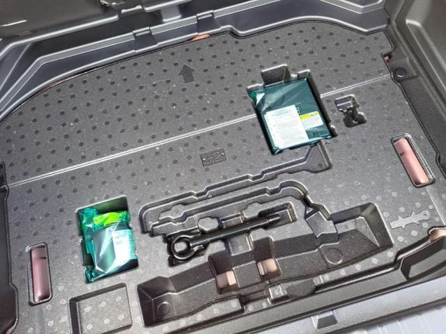 TOYOTA COROLLA SPORT HYBRID 2023 Image 31