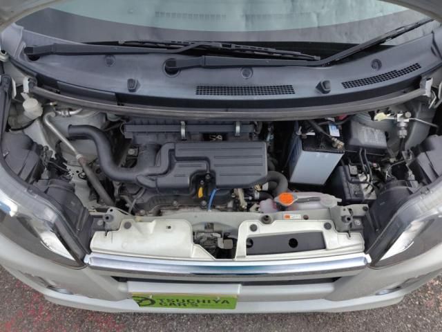 DAIHATSU MOVE CUSTOM 2013 Image 31