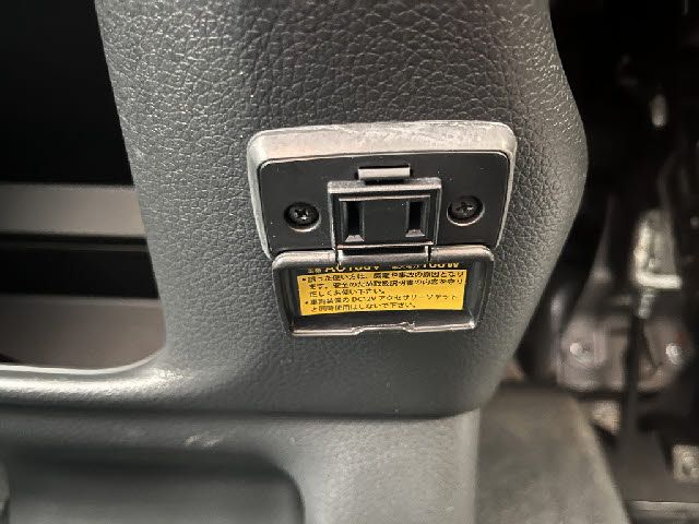 NISSAN CARAVAN VAN 2WD 2023 Image 31