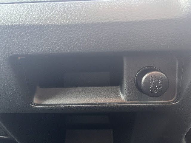 NISSAN CARAVAN VAN 2WD 2023 Image 31