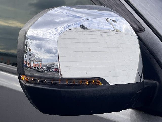 NISSAN CARAVAN VAN 2WD 2023 Image 31