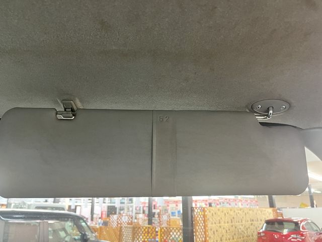 HINO DUTRO 2017 Image 31