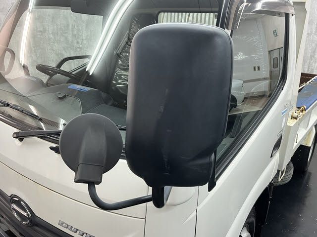 HINO DUTRO 2017 Image 31