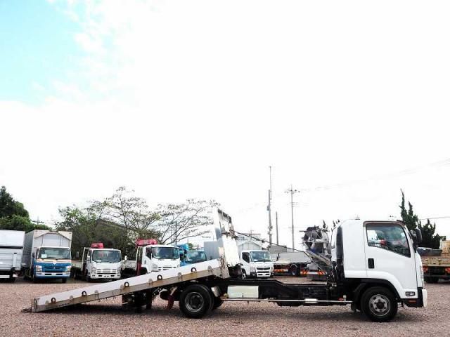 ISUZU FORWARD 2015 Image 31