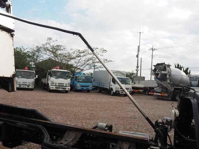 ISUZU FORWARD 2015 Image 31