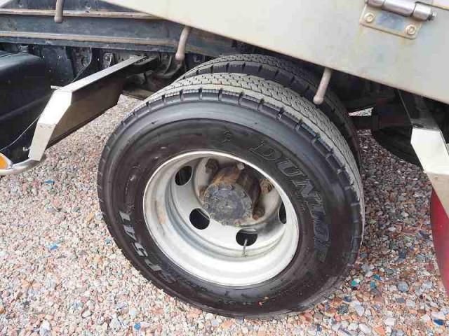 ISUZU FORWARD 2015 Image 31