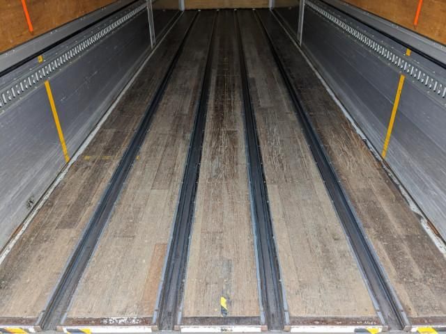 NISSAN DIESEL QUON 2018 Image 31