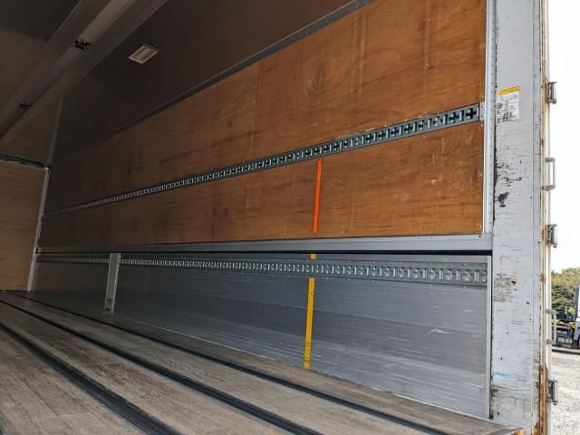 NISSAN DIESEL QUON 2018 Image 31