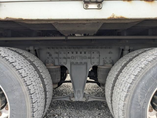 NISSAN DIESEL QUON 2018 Image 31