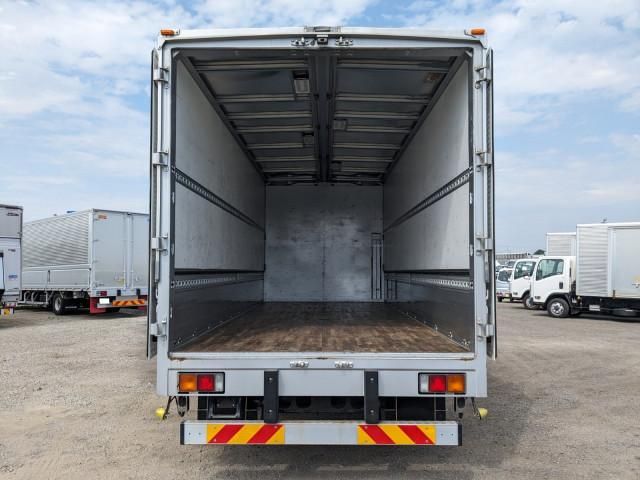 MITSUBISHI FUSOU FIGHTER 2015 Image 31