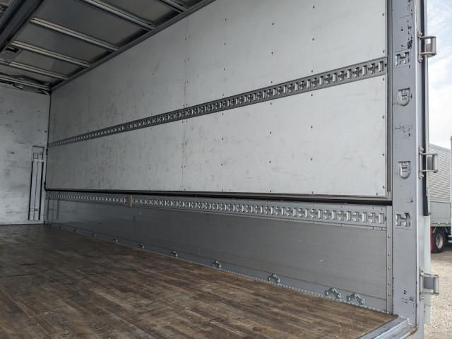 MITSUBISHI FUSOU FIGHTER 2015 Image 31